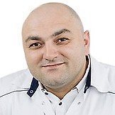 Врач Шорманов Анзор Магометович