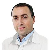 Врач Султанахмедов Эдгар Султанахмедович
